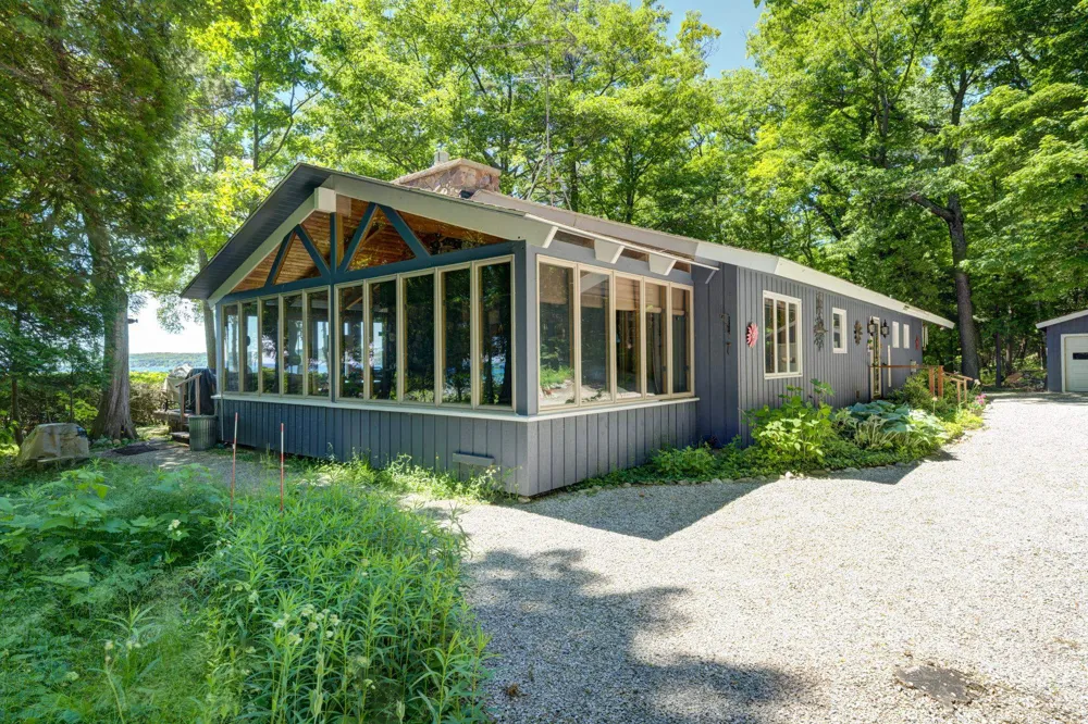 4152 Omena Point Road Leelanau Township, MI 49674