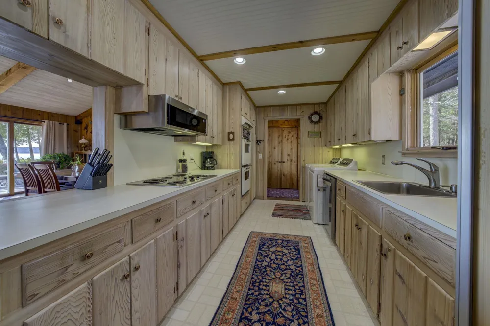4152 Omena Point Road Leelanau Township, MI 49674