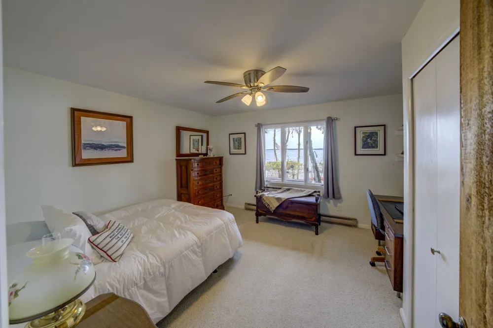 4152 Omena Point Road Leelanau Township, MI 49674
