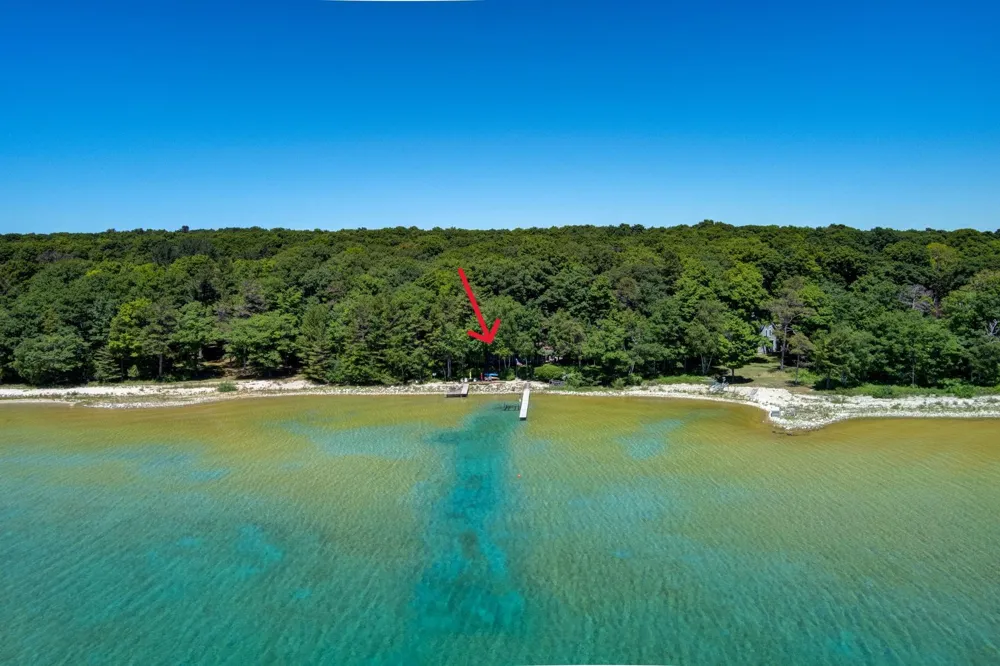 4152 Omena Point Road Leelanau Township, MI 49674