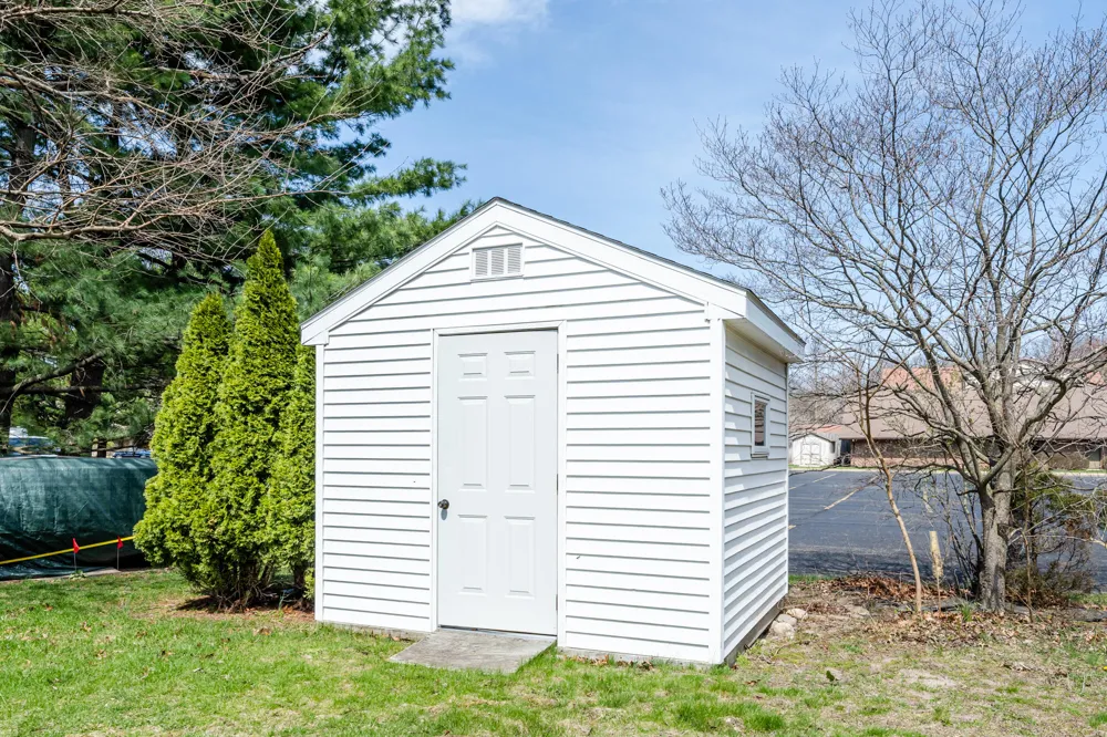1375 Catherine Circle Lincoln Charter Township, MI 49085