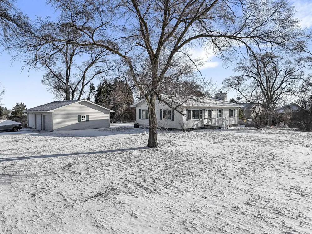 7075 E M 72 Acme Township, MI 49690