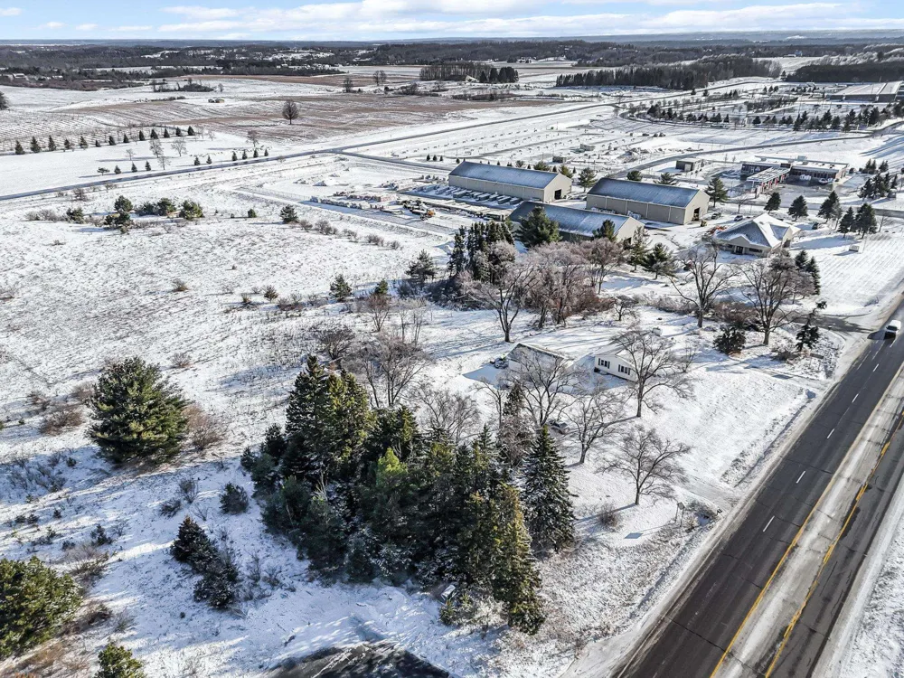 7075 E M 72 Acme Township, MI 49690