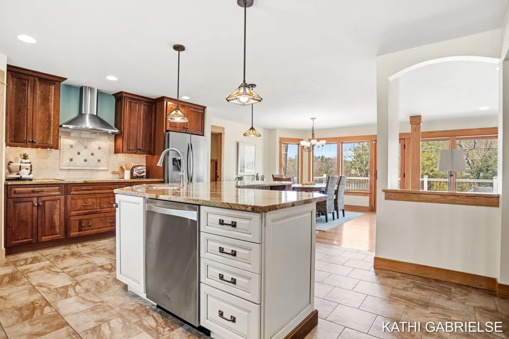 18886 Greenwood Court Spring Lake Township, MI 49456
