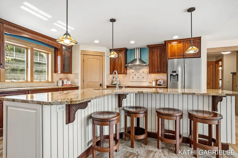 18886 Greenwood Court Spring Lake Township, MI 49456