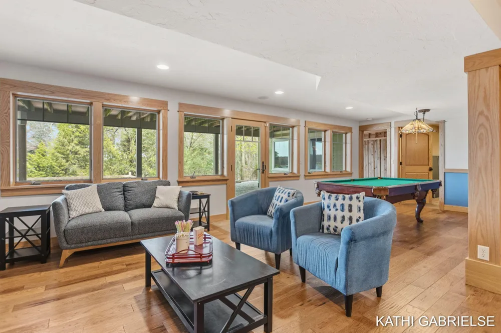 18886 Greenwood Court Spring Lake Township, MI 49456
