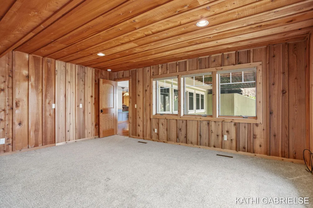 18886 Greenwood Court Spring Lake Township, MI 49456