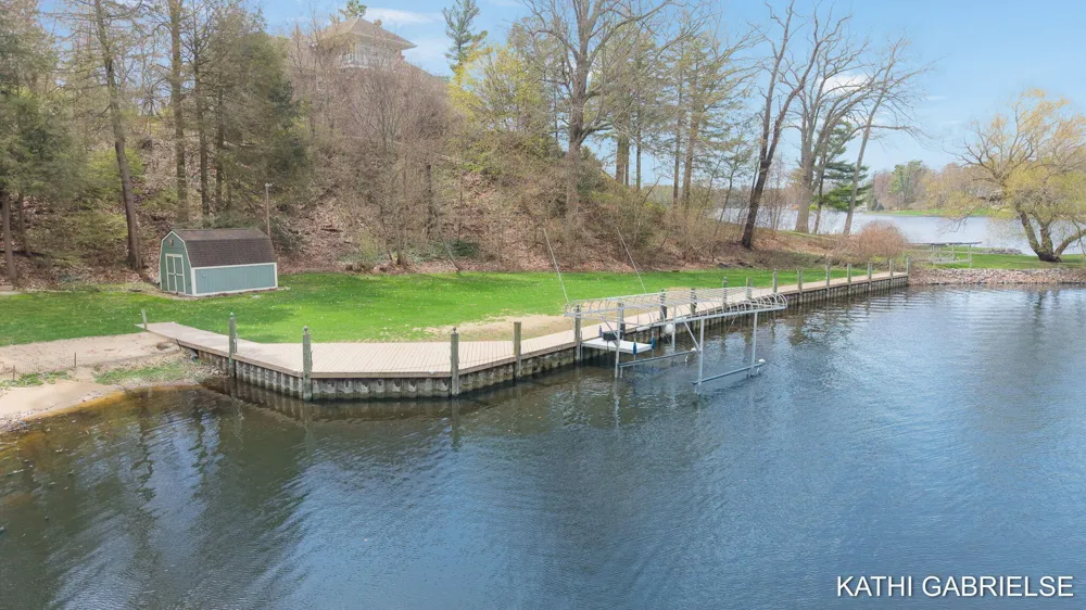 18886 Greenwood Court Spring Lake Township, MI 49456