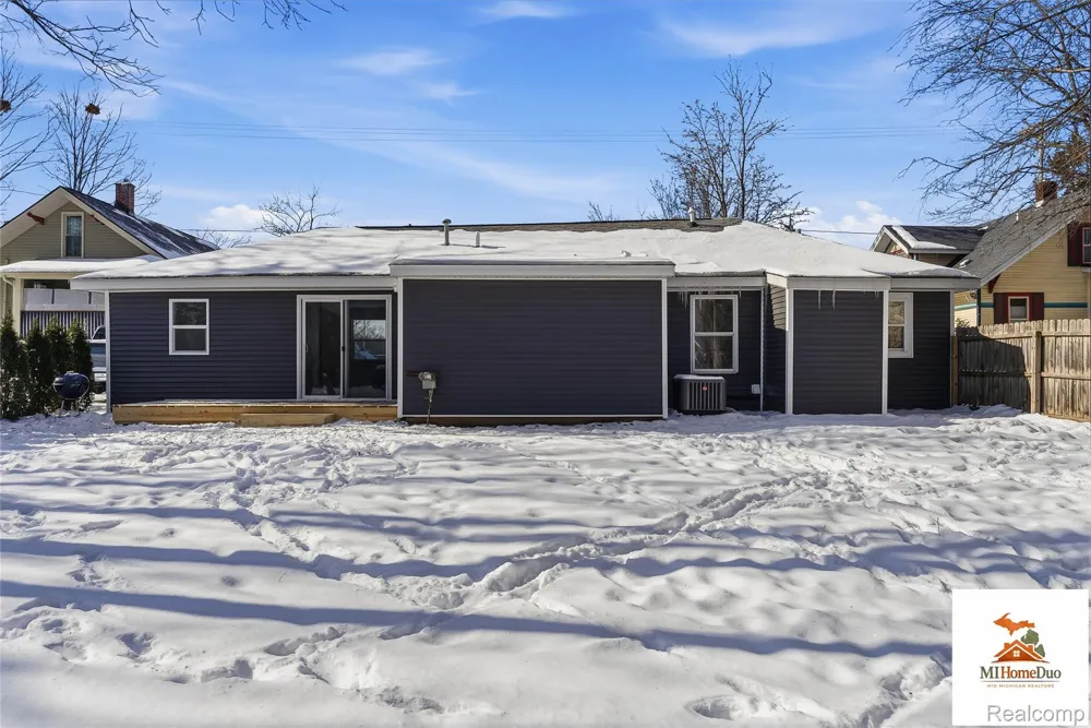 713 S Mill Street Clio City, MI 48420