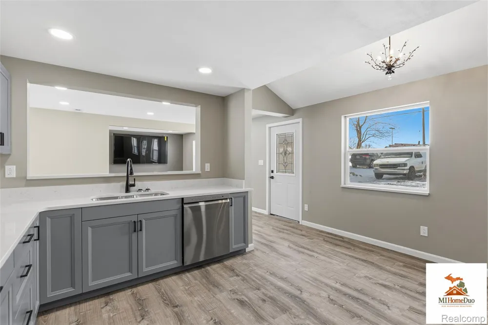 713 S Mill Street Clio City, MI 48420