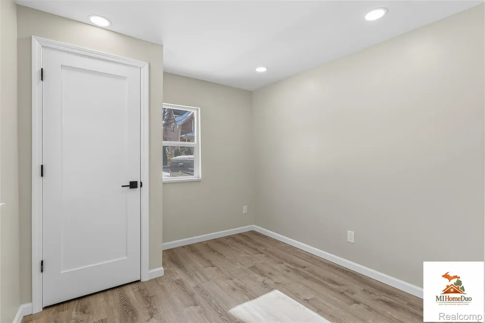 713 S Mill Street Clio City, MI 48420