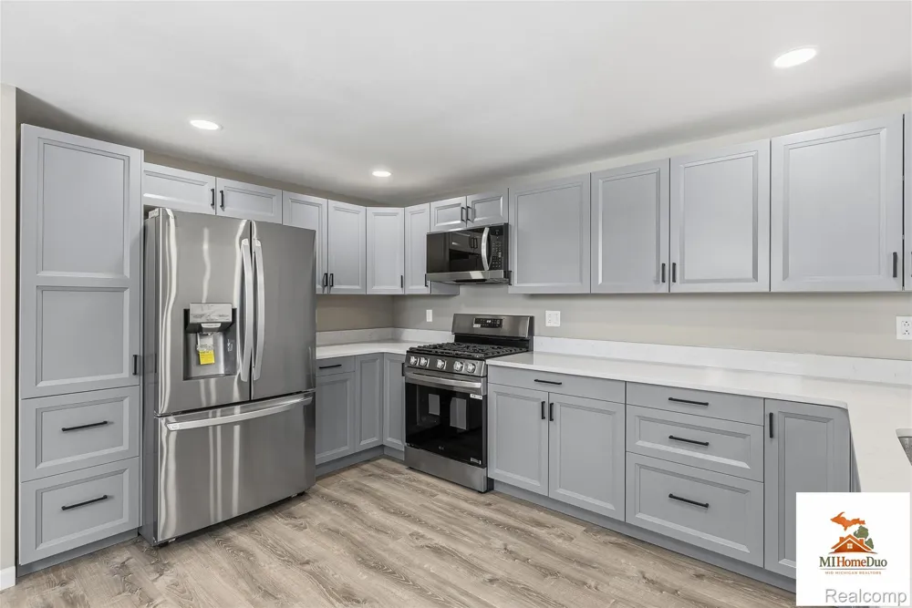 713 S Mill Street Clio City, MI 48420