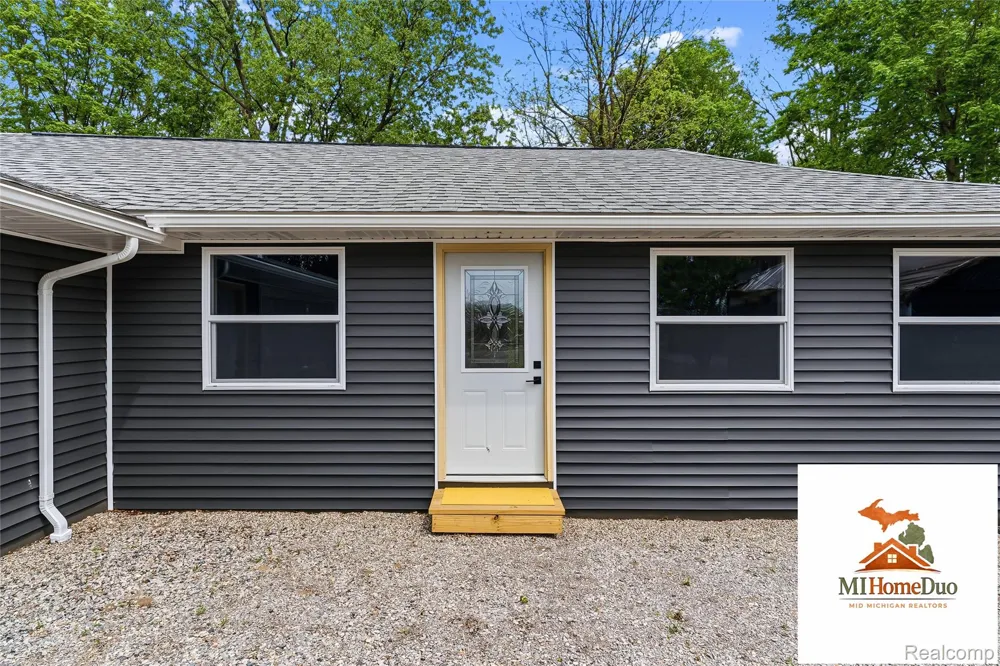713 S Mill Street Clio City, MI 48420