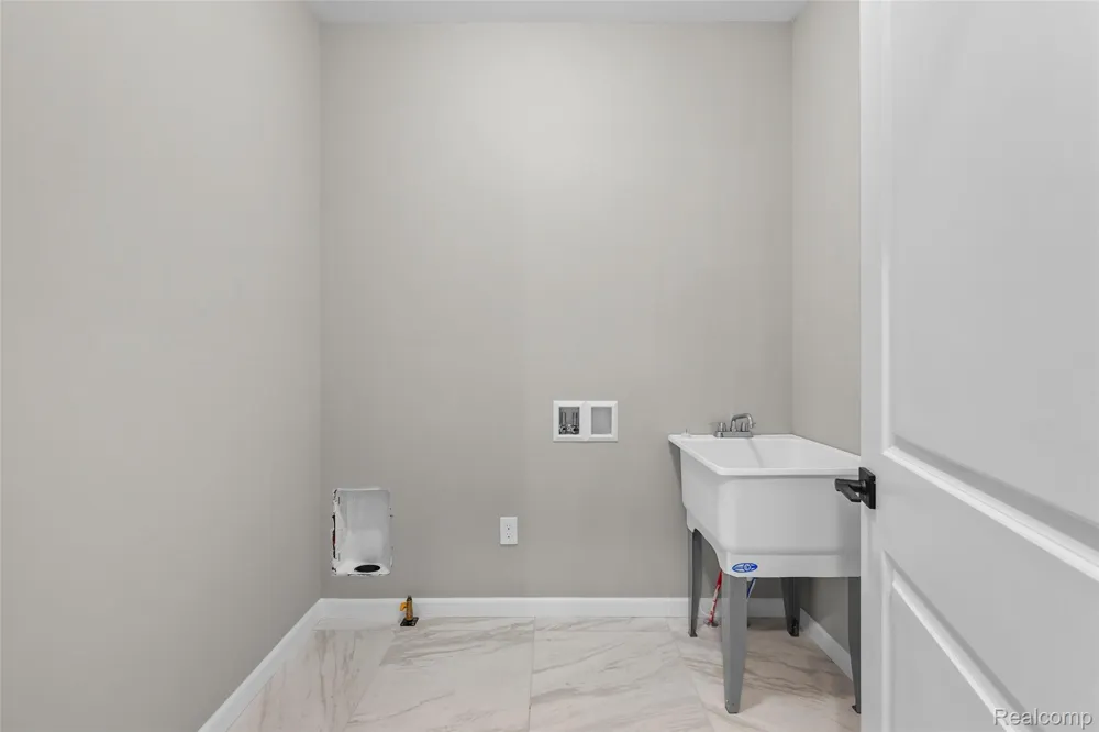 2327 Baltimore Lane Davison Township, MI 48423