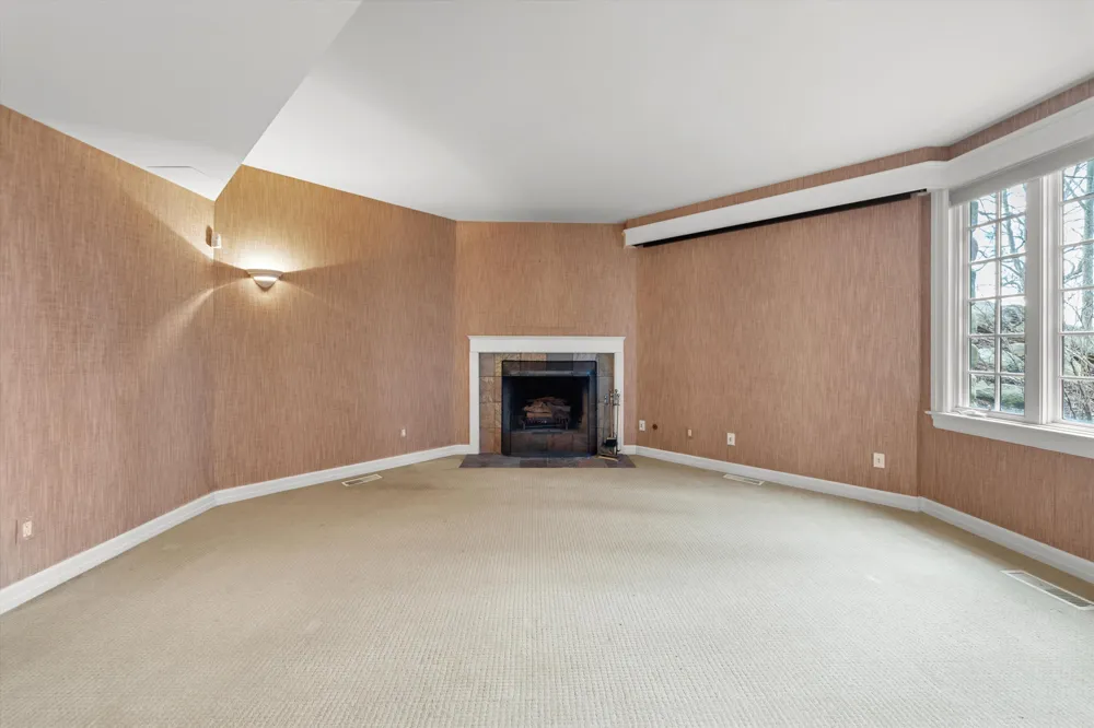 161 Laurin Court Ann Arbor Charter Township, MI 48105