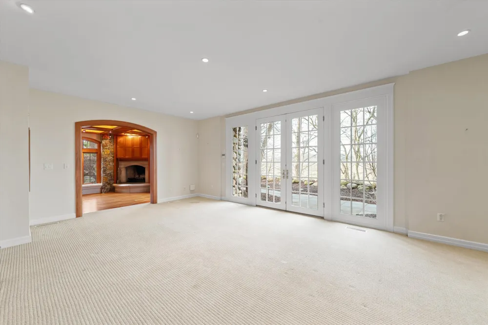 161 Laurin Court Ann Arbor Charter Township, MI 48105