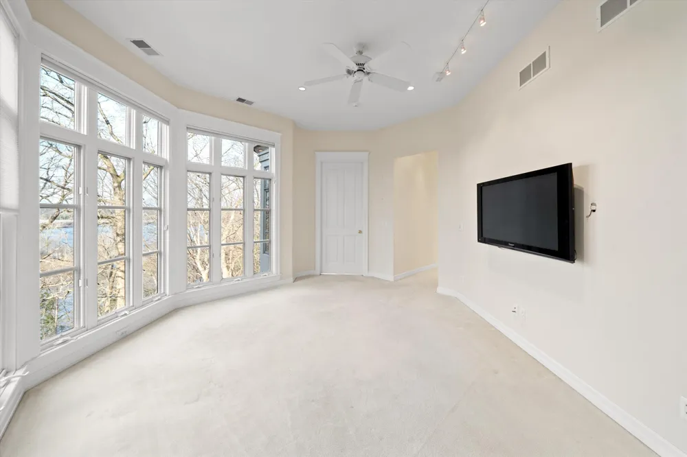 161 Laurin Court Ann Arbor Charter Township, MI 48105