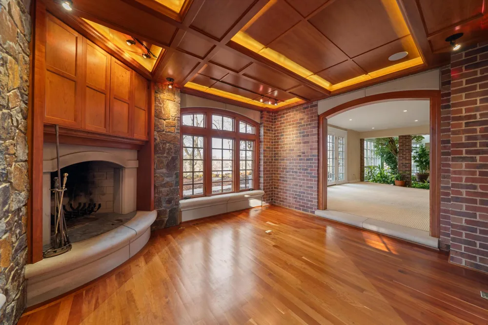 161 Laurin Court Ann Arbor Charter Township, MI 48105