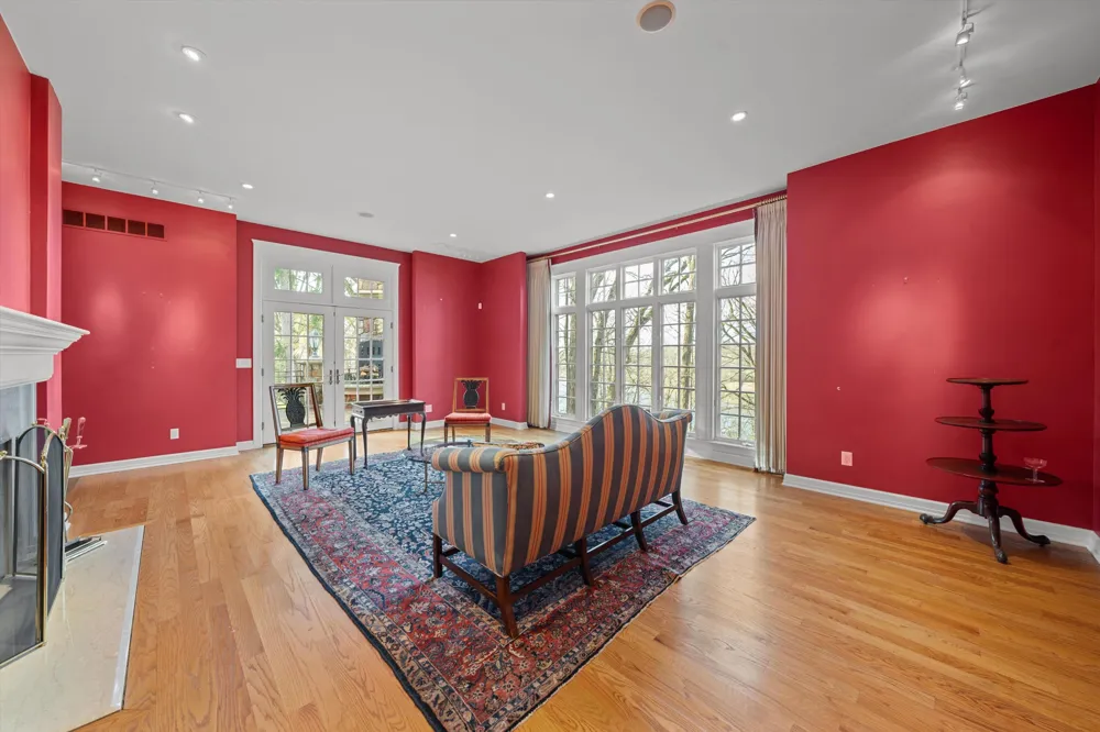 161 Laurin Court Ann Arbor Charter Township, MI 48105