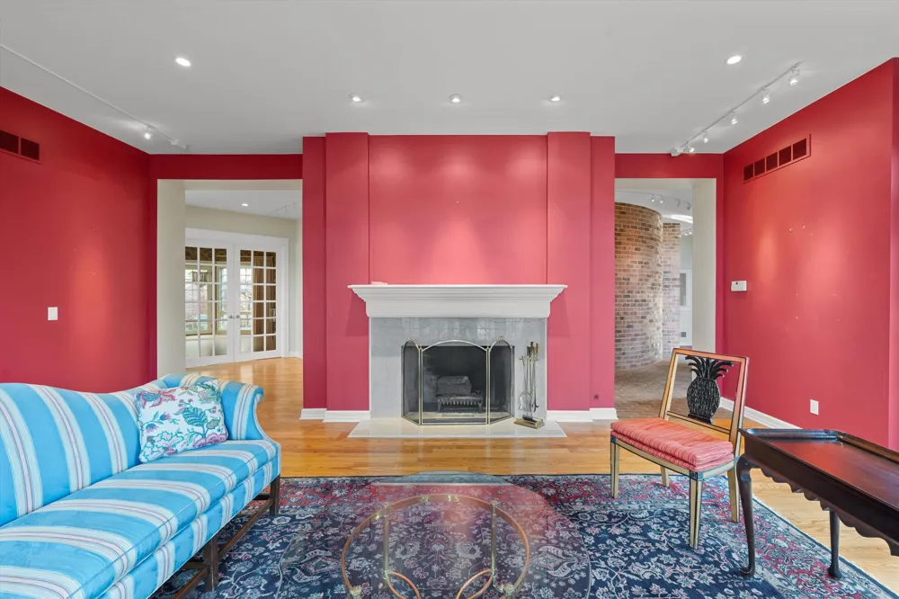 161 Laurin Court Ann Arbor Charter Township, MI 48105
