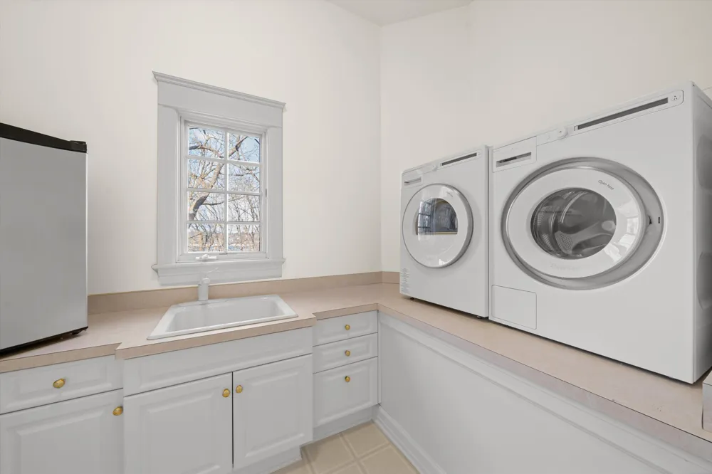 161 Laurin Court Ann Arbor Charter Township, MI 48105