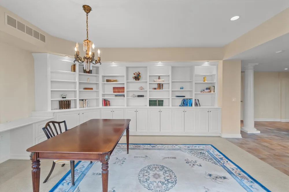 161 Laurin Court Ann Arbor Charter Township, MI 48105
