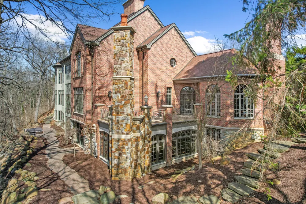 161 Laurin Court Ann Arbor Charter Township, MI 48105