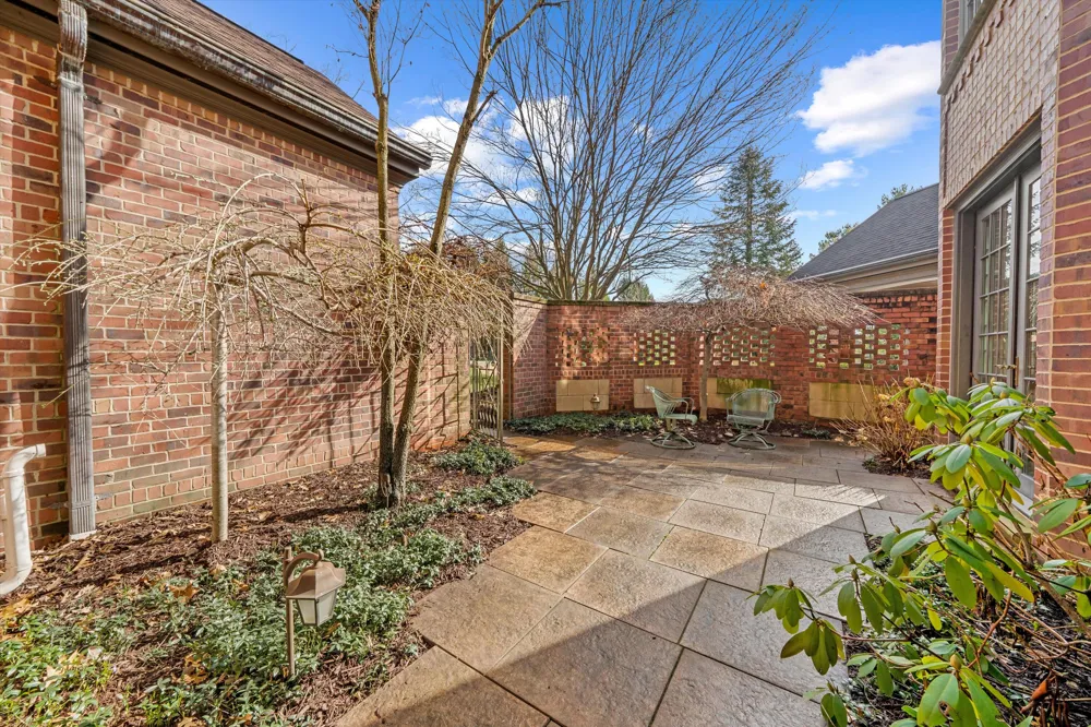 161 Laurin Court Ann Arbor Charter Township, MI 48105