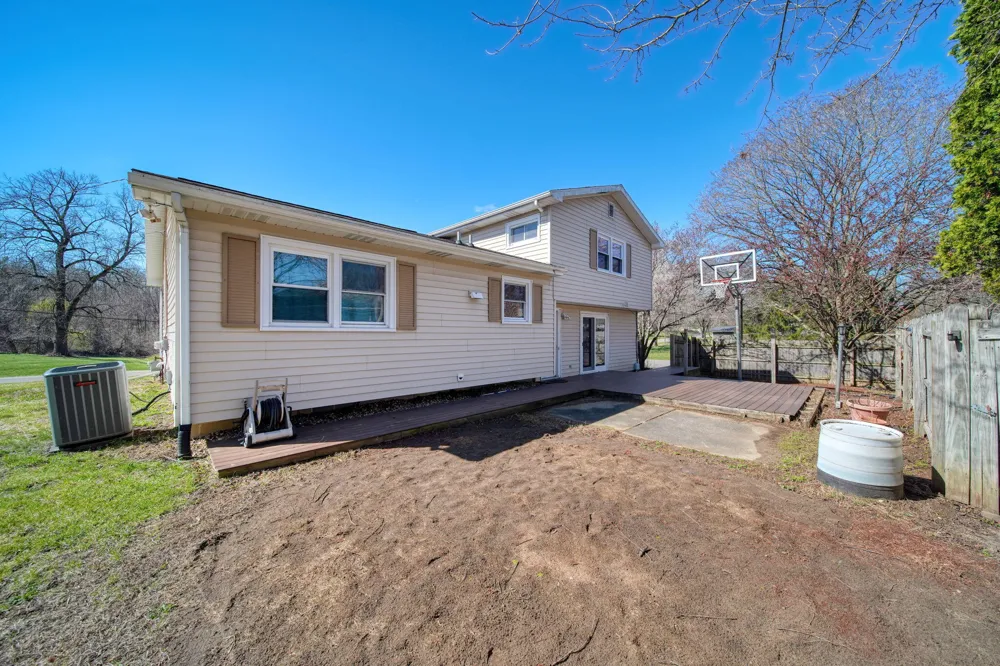 1190 Ferndale Road Blackman Charter Township, MI 49201