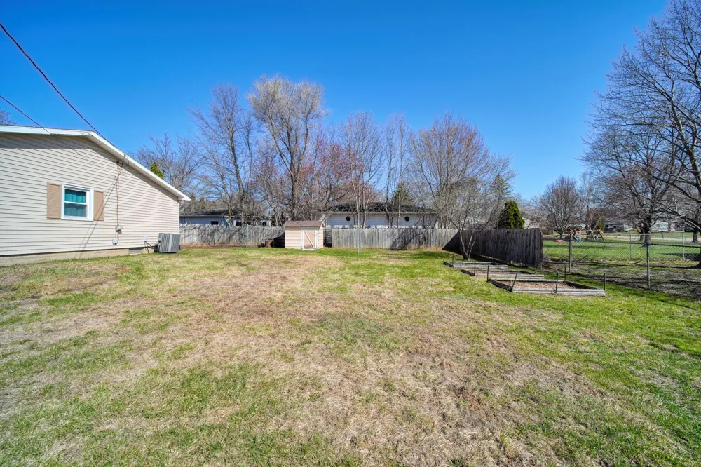 1190 Ferndale Road Blackman Charter Township, MI 49201