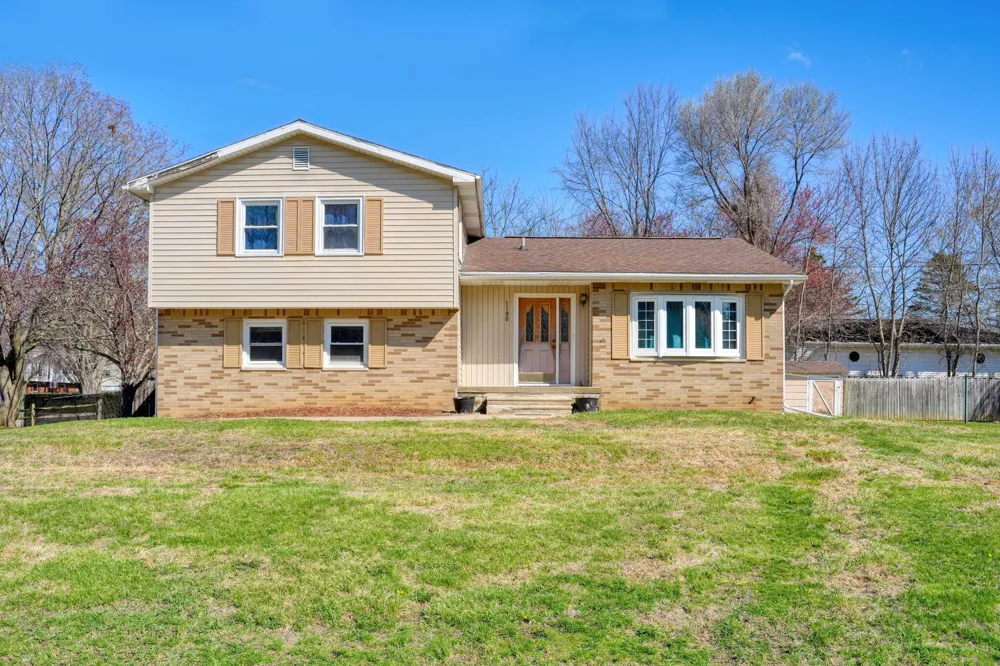 1190 Ferndale Road Blackman Charter Township, MI 49201