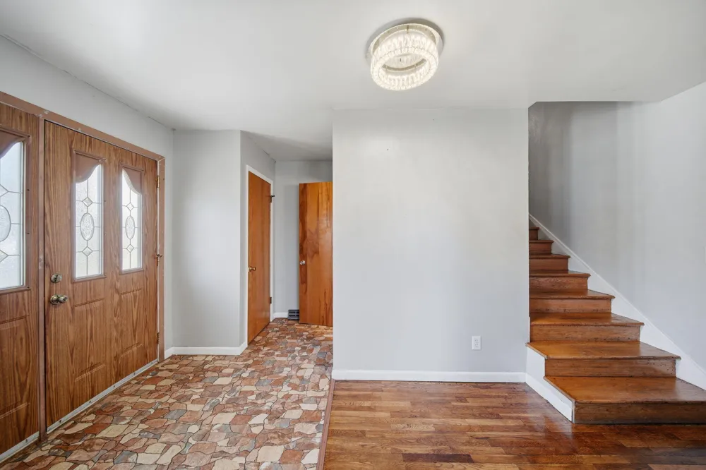 1190 Ferndale Road Blackman Charter Township, MI 49201