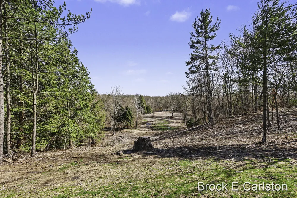 3233 Becker Road Muskegon Charter Township, MI 49445