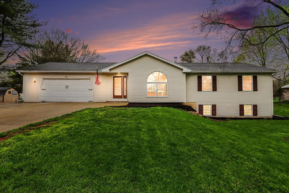 676 10th Street Gun Plain Township, MI 49080