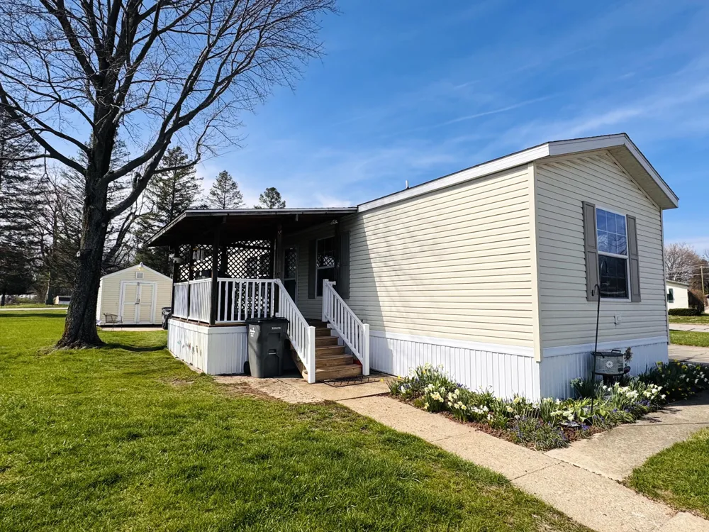 69205 Garver Lake Road #2 Edwardsburg Village, MI 49112