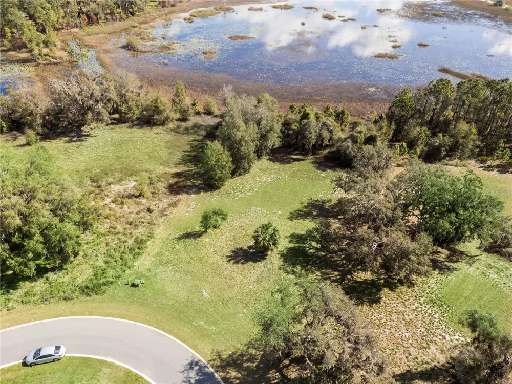476 LONG AND WINDING RD Howey In The Hills, FL 34737