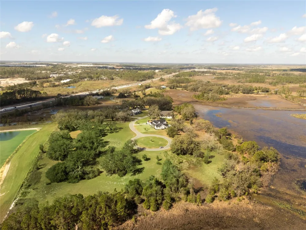 476 LONG AND WINDING RD Howey In The Hills, FL 34737