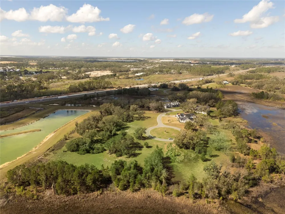476 LONG AND WINDING RD Howey In The Hills, FL 34737