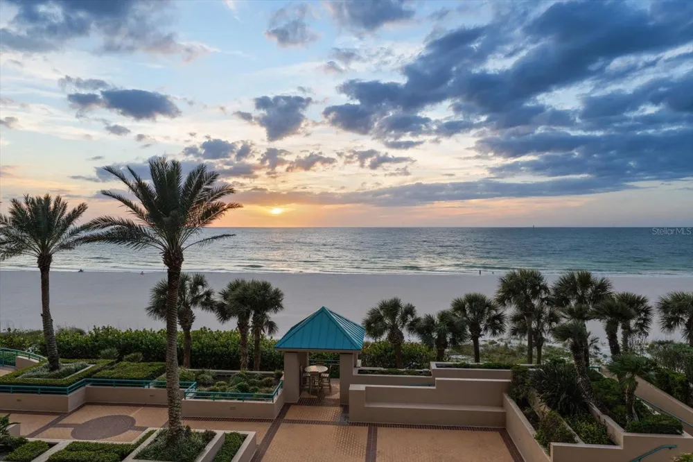 1560 GULF BOULEVARD #304 Clearwater, FL 33767