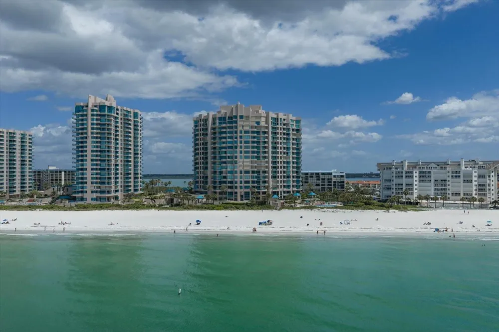 1560 GULF BOULEVARD #304 Clearwater, FL 33767