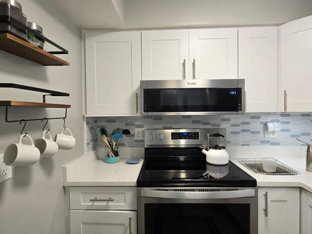 7605 RIDGEWOOD AVENUE #11-1 Cape Canaveral, FL 32920