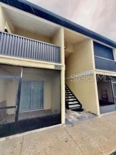 900 LAKE DESTINY ROAD #B