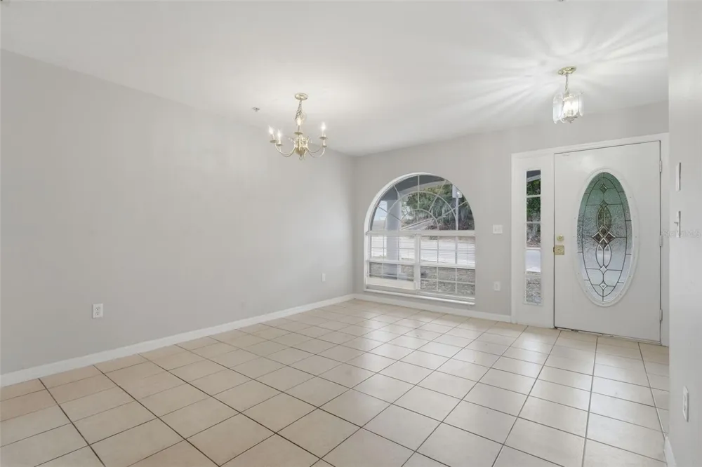 963 E MAIN STREET Haines City, FL 33844