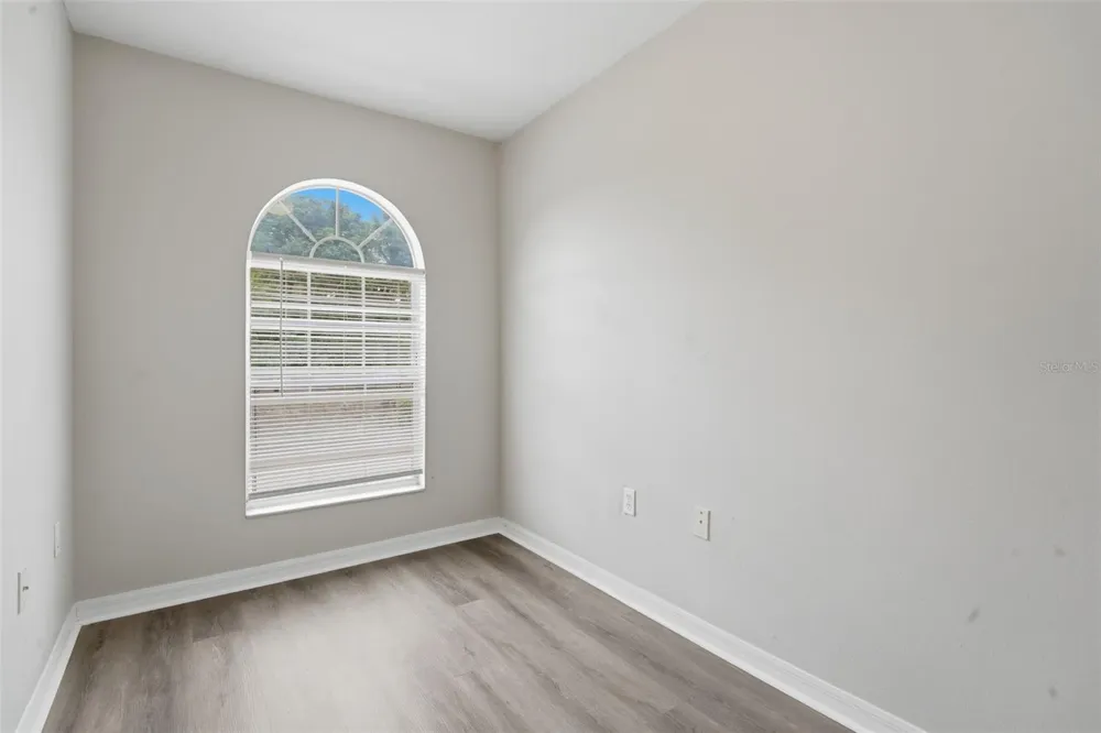 963 E MAIN STREET Haines City, FL 33844