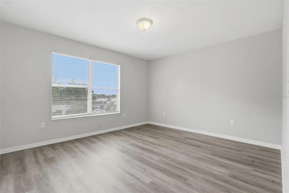 963 E MAIN STREET Haines City, FL 33844