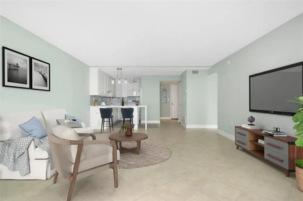 450 TREASURE ISLAND CAUSEWAY #105 Treasure Island, FL 33706