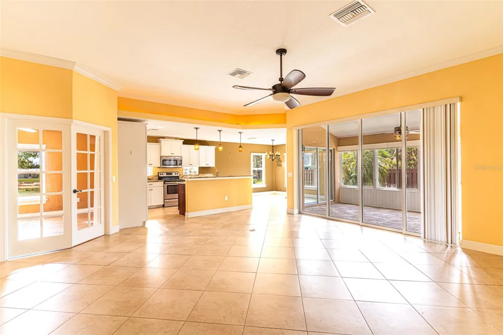 3715 SEBRING PARKWAY Sebring, FL 33870