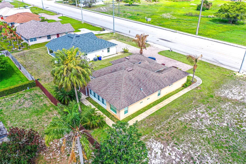 3715 SEBRING PARKWAY Sebring, FL 33870
