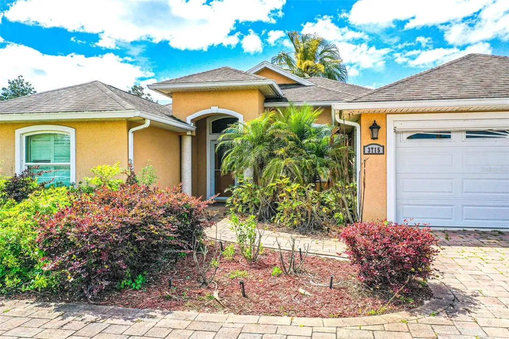 3715 SEBRING PARKWAY Sebring, FL 33870