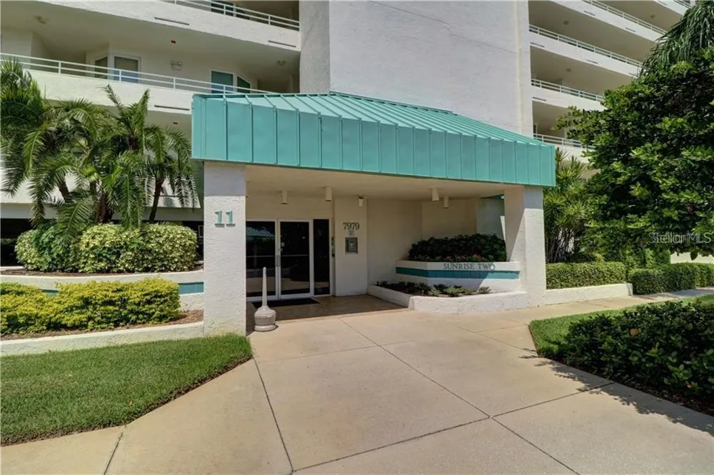 7979 SAILBOAT KEY BOULEVARD S #306 South Pasadena, FL 33707